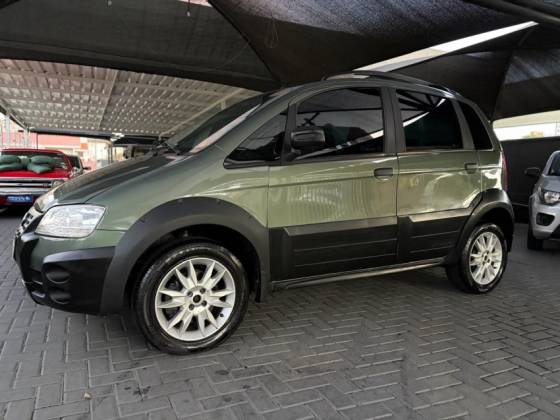 FIAT IDEA 1.8 MPI ADVENTURE 8V FLEX 4P MANUAL